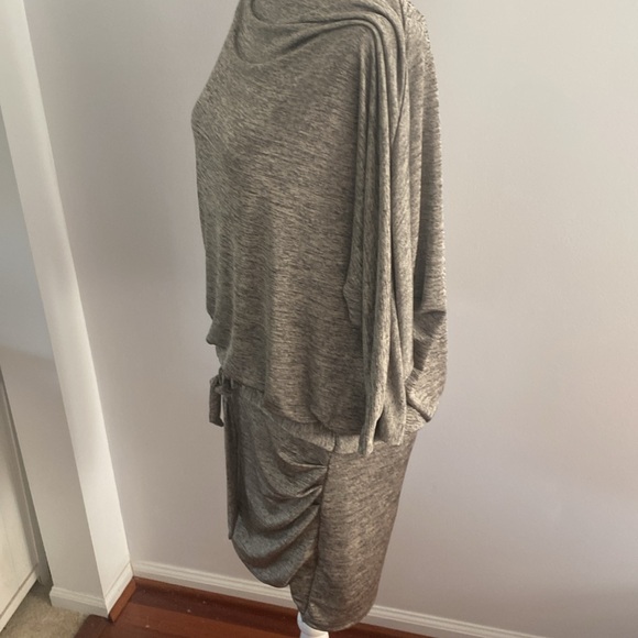 WHBM grey medium super comfortable dropped waist dress - Picture 4 of 11